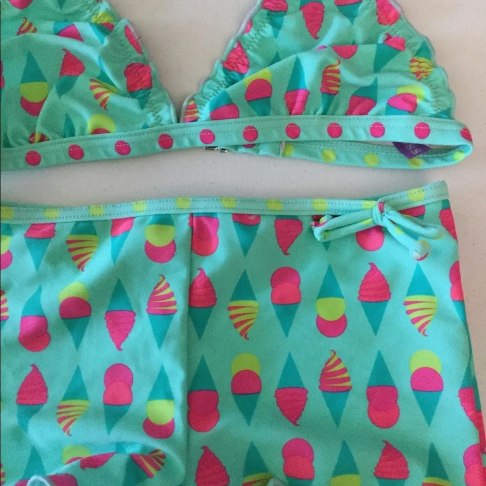 NWOT Girl's Size 7/8 Vigoss ICE CREAM CONE PRINT 2pc Swimsuit KAWAIICORE